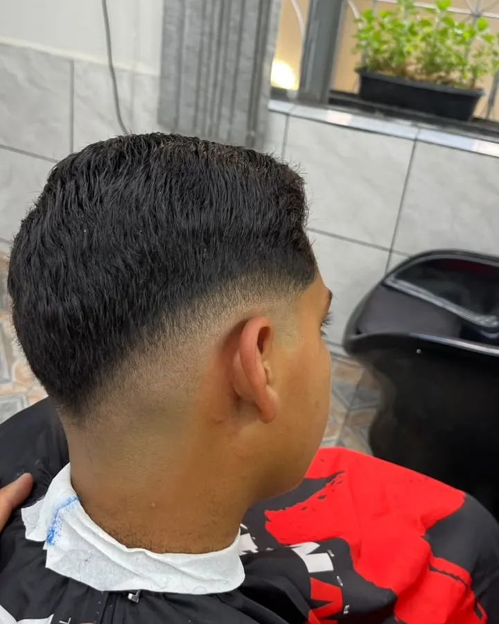 Degradê na nuca, visto de trás